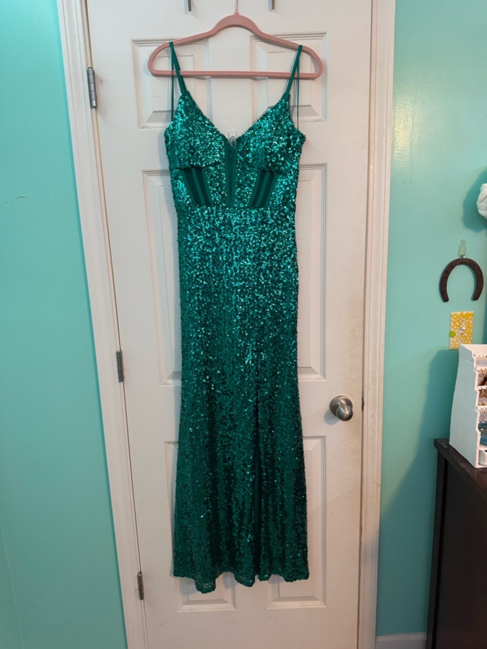 Morgan & Co. Prom dress